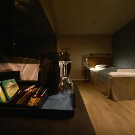 Scandic (adults Only) Отель Харстад